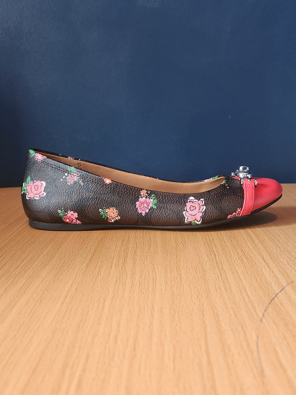 Coach "Leila" Ballet Flats- Floral- Size 8 - Picture 3 of 10